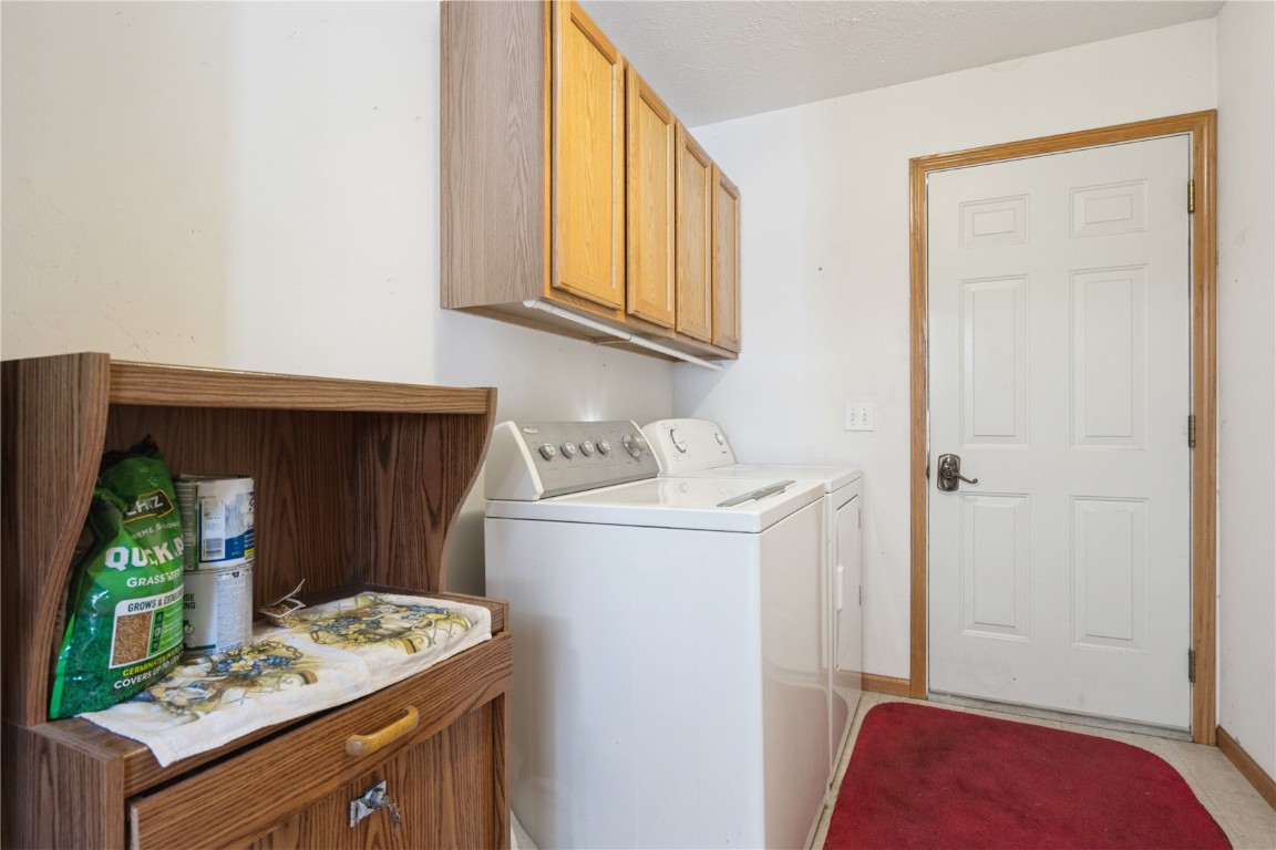 3022 Adel Street SE Cedar Rapids IA 52403