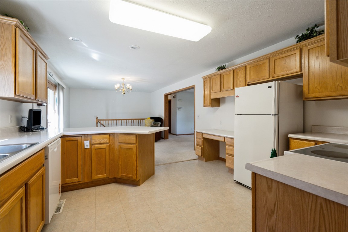 3022 Adel Street SE Cedar Rapids IA 52403