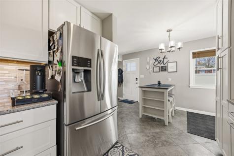 2765 14th Avenue Marion IA 52302