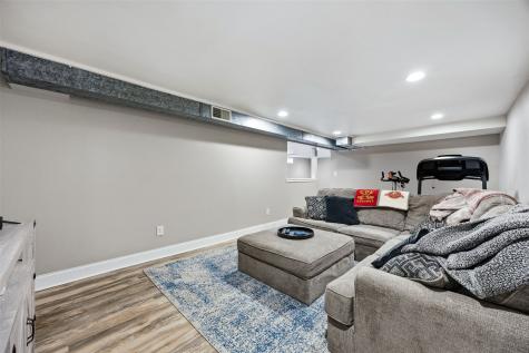 2765 14th Avenue Marion IA 52302