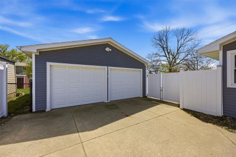 2765 14th Avenue Marion IA 52302