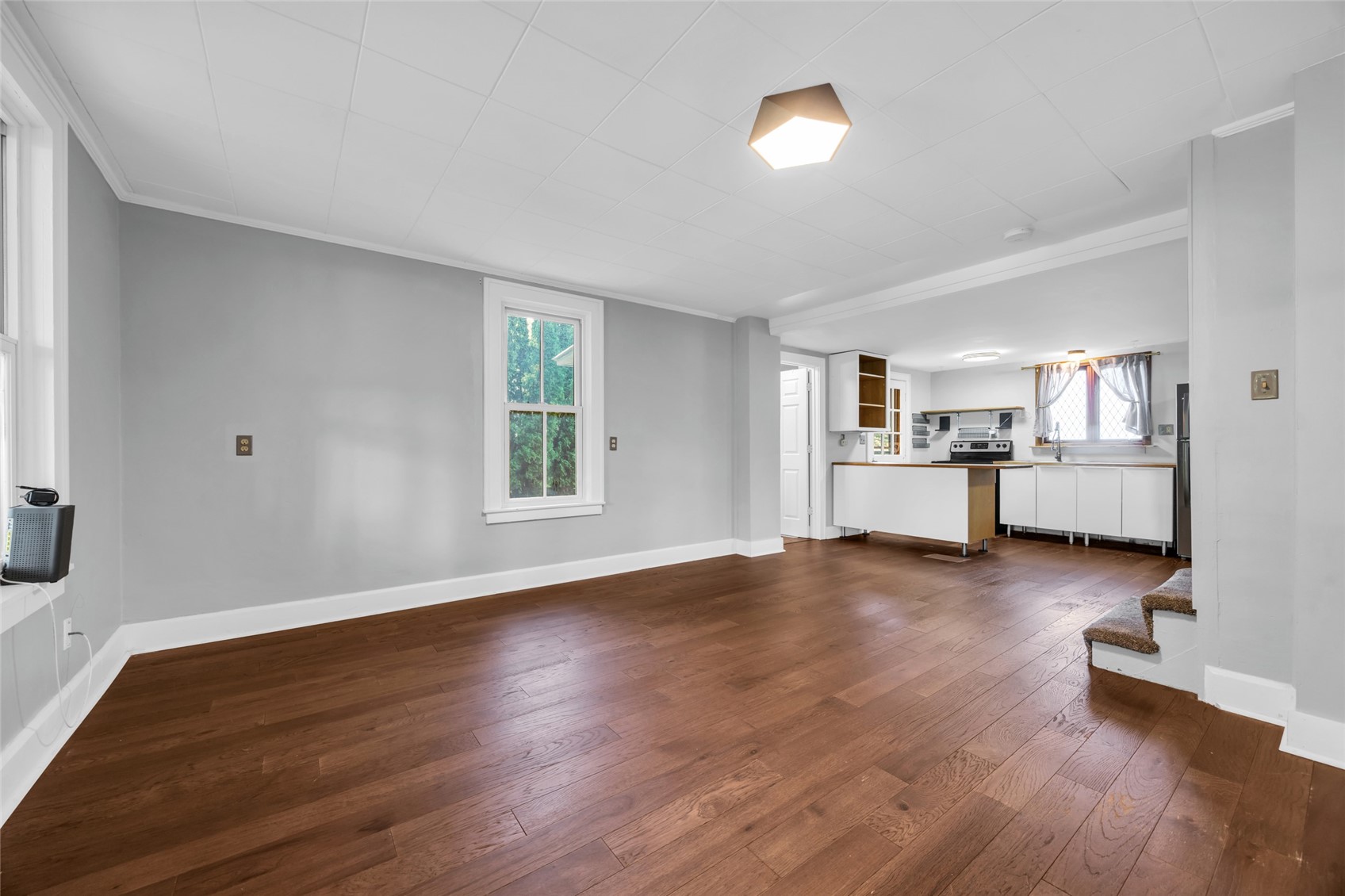 629 N Governor Street Iowa City IA 52245