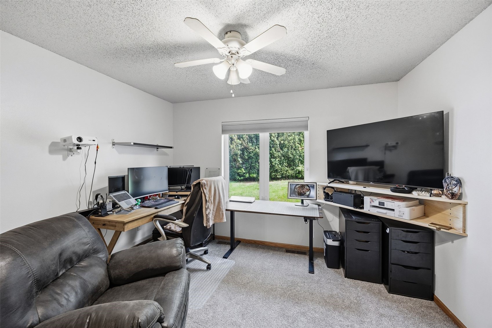 518 Tulip Court Tiffin IA 52340