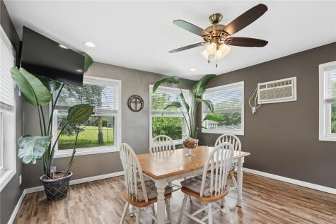 2762 Teresa Drive SW Cedar Rapids IA 52404