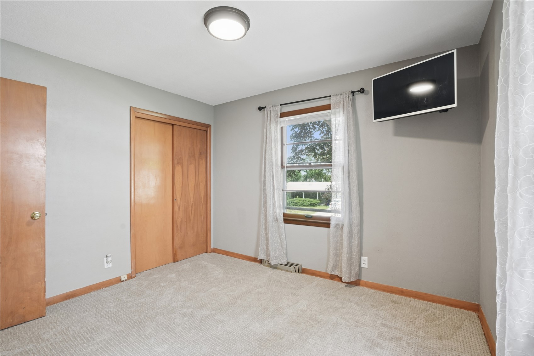 2762 Teresa Drive SW Cedar Rapids IA 52404