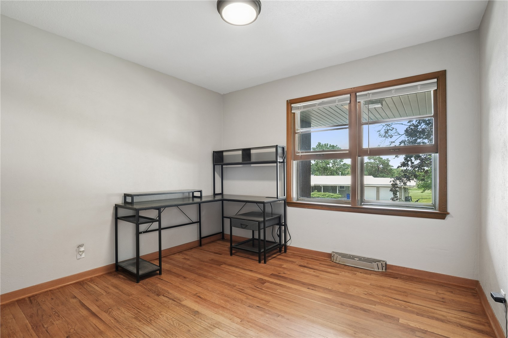 2762 Teresa Drive SW Cedar Rapids IA 52404