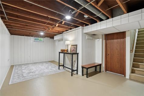 2762 Teresa Drive SW Cedar Rapids IA 52404