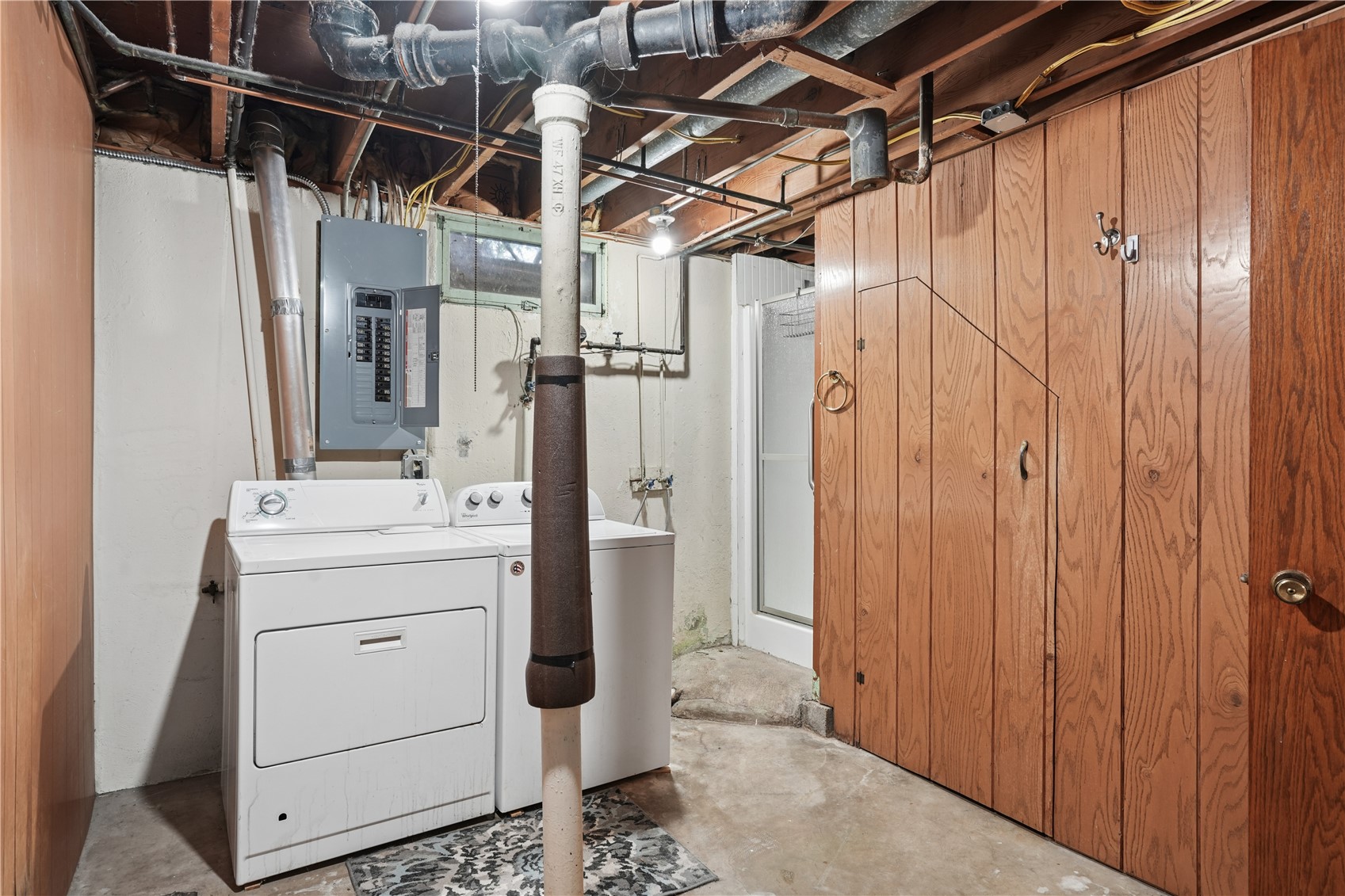 2762 Teresa Drive SW Cedar Rapids IA 52404