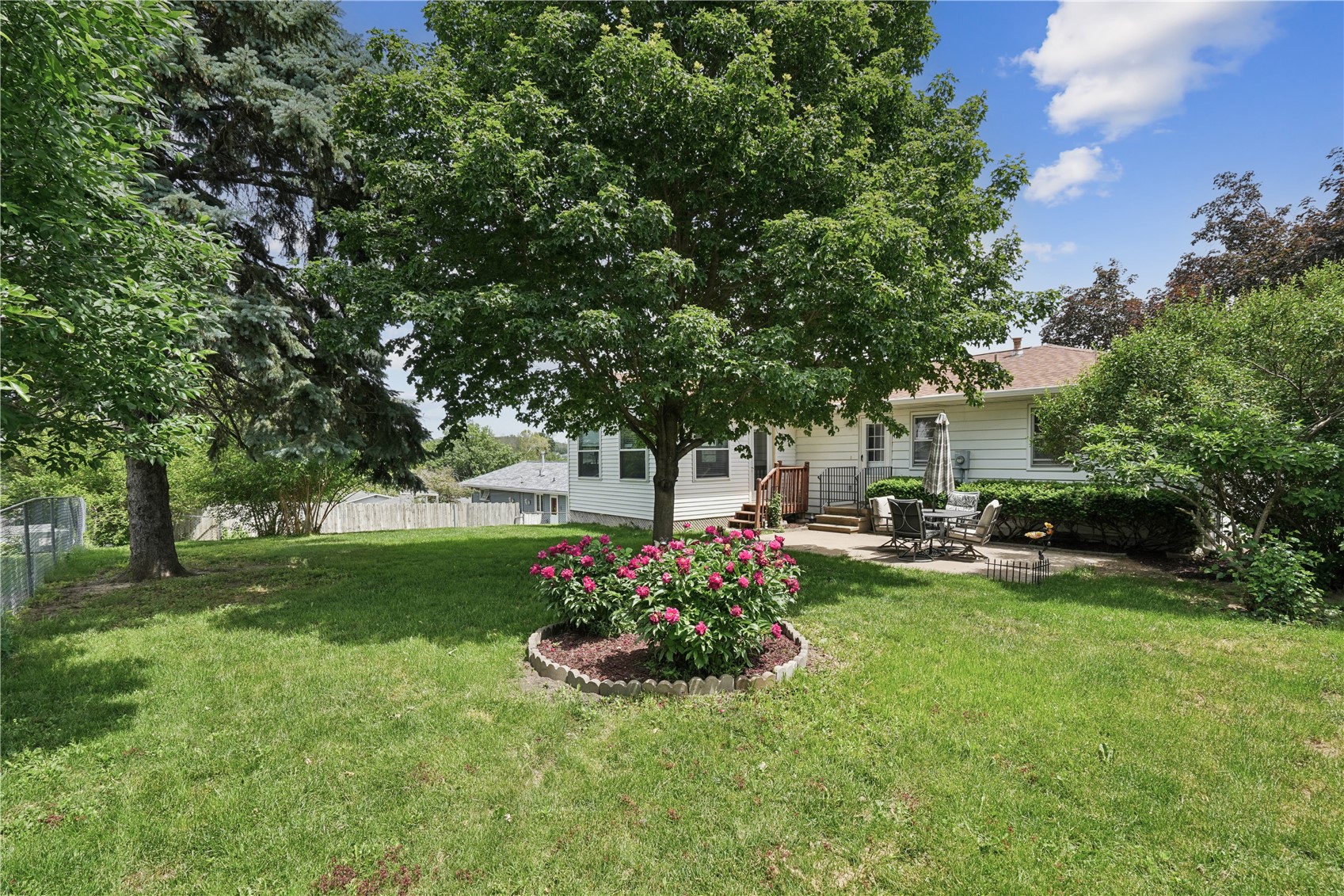 2762 Teresa Drive SW Cedar Rapids IA 52404