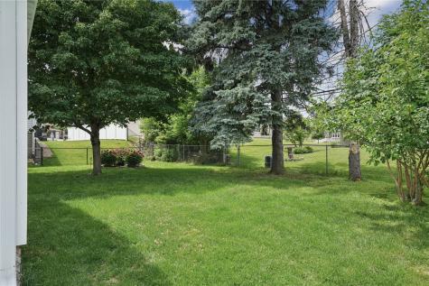2762 Teresa Drive SW Cedar Rapids IA 52404