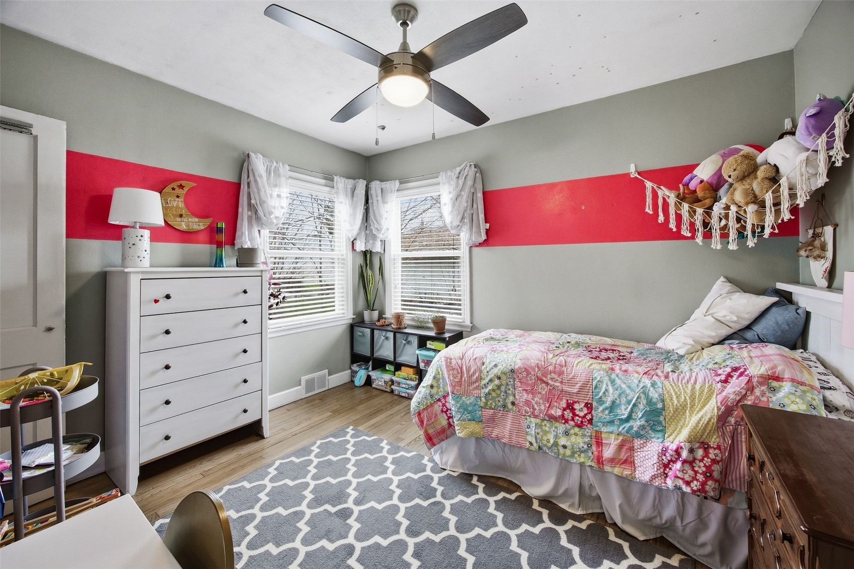 616 25th Street NE Cedar Rapids IA 52402