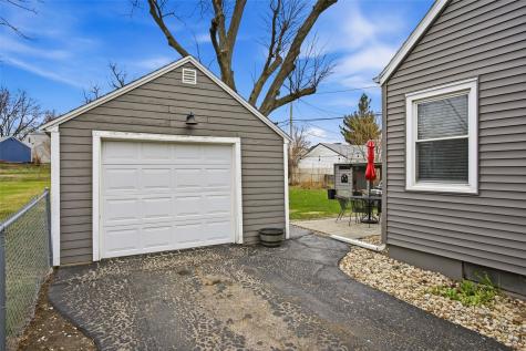 616 25th Street NE Cedar Rapids IA 52402