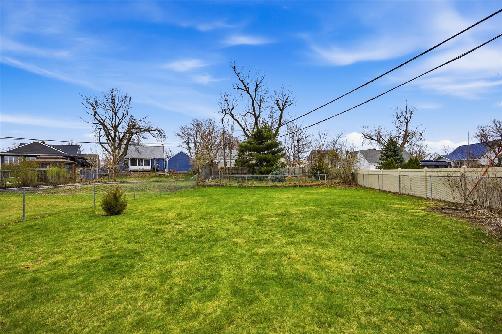 616 25th Street NE Cedar Rapids IA 52402