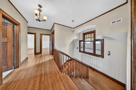 215 E Market Street Lisbon IA 52253