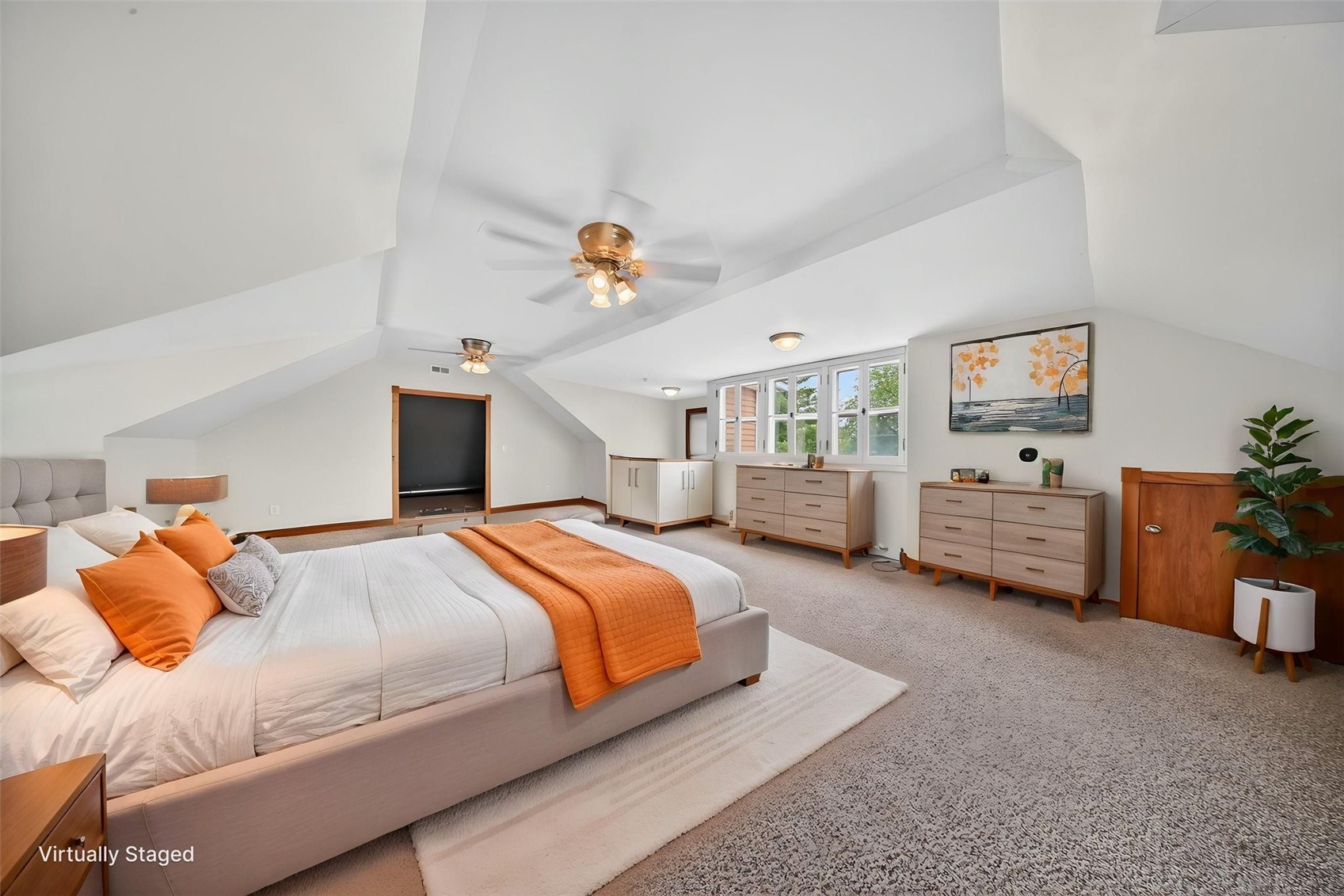215 E Market Street Lisbon IA 52253