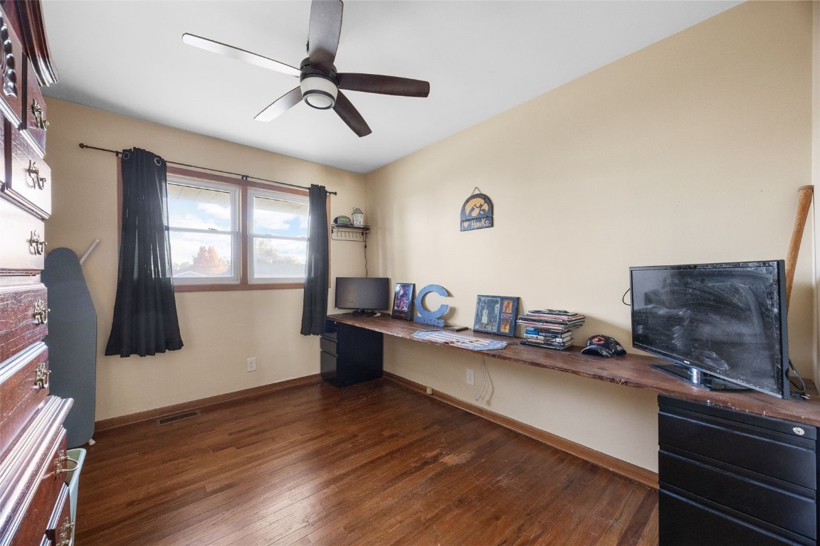 2500 1st Avenue Marion IA 52302