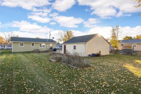 2500 1st Avenue Marion IA 52302