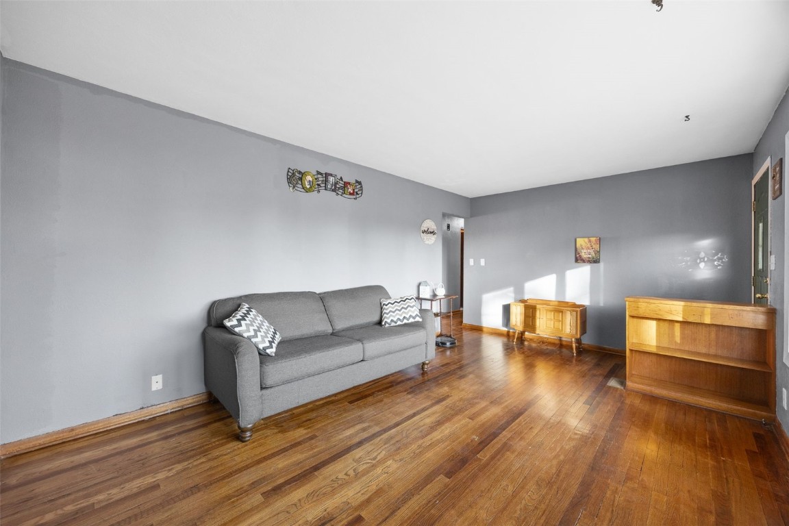2500 1st Avenue Marion IA 52302