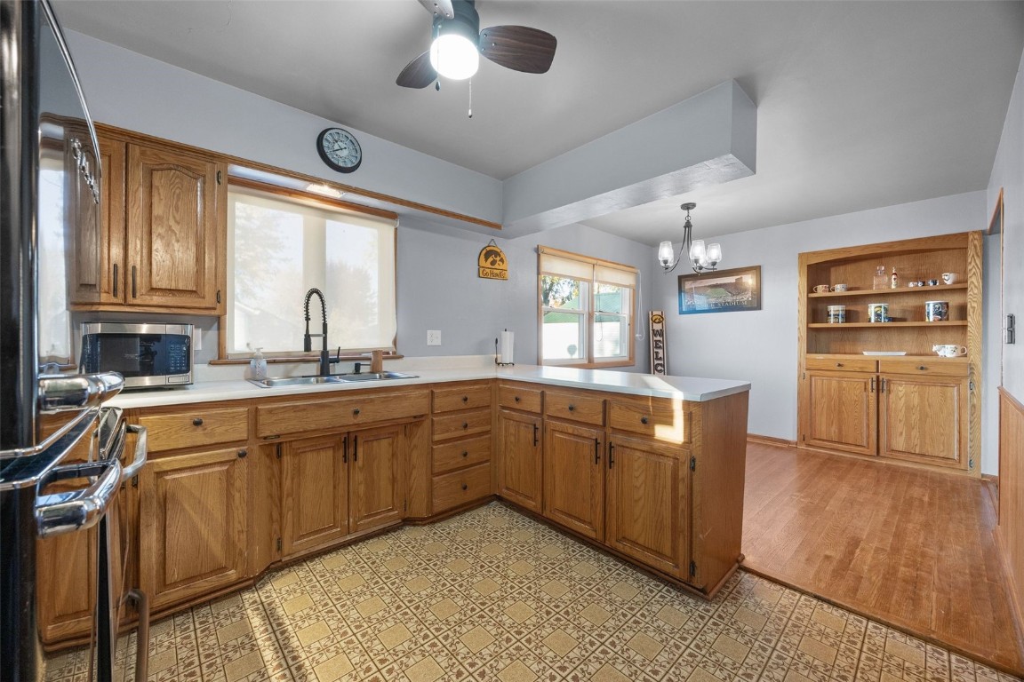 2500 1st Avenue Marion IA 52302