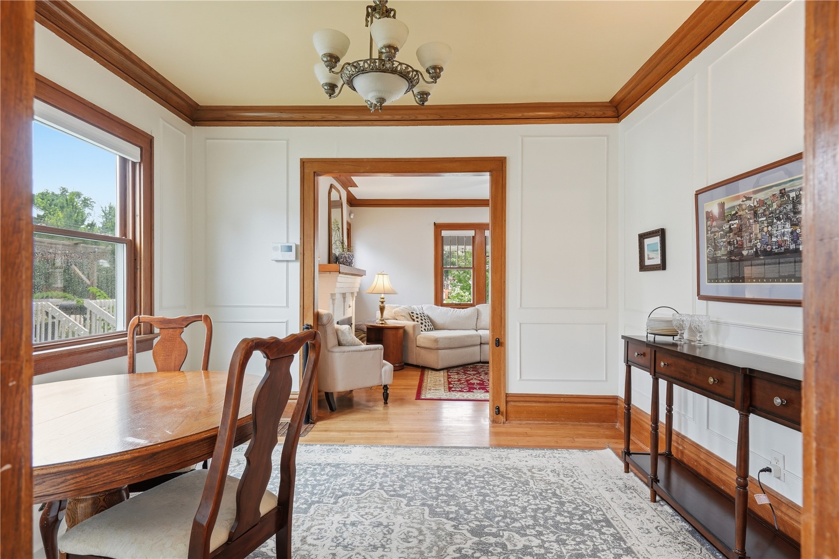 2046 Washington Avenue SE Cedar Rapids IA 52403