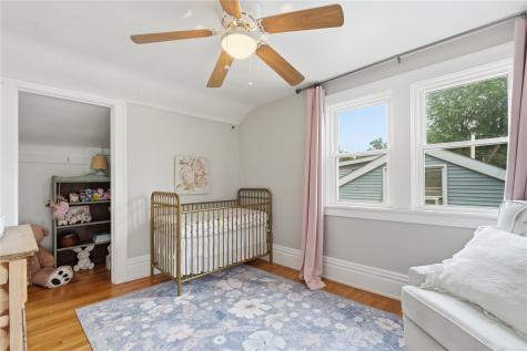 2046 Washington Avenue SE Cedar Rapids IA 52403