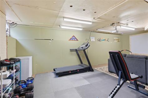 2046 Washington Avenue SE Cedar Rapids IA 52403