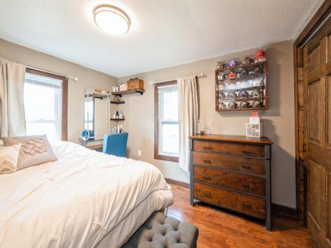 832 Grubbs Street Center Point IA 52213
