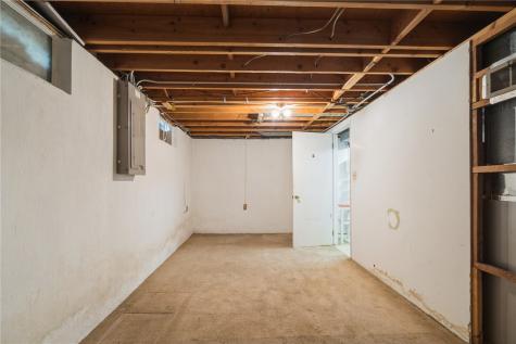 4747 F Avenue NE Cedar Rapids IA 52402