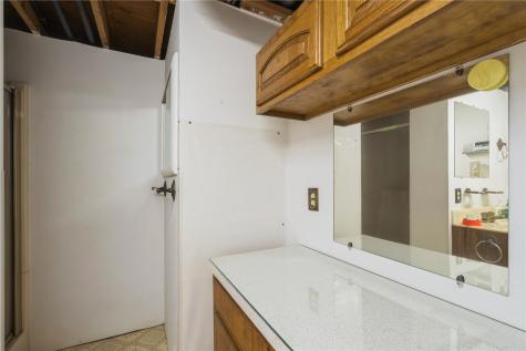 4747 F Avenue NE Cedar Rapids IA 52402