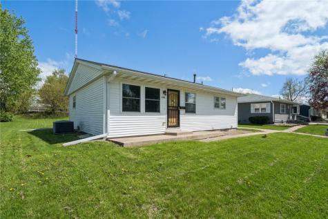 4747 F Avenue NE Cedar Rapids IA 52402