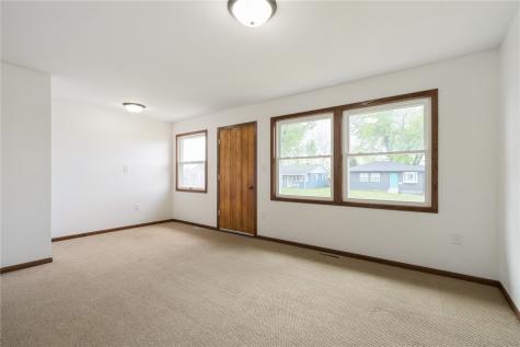 4747 F Avenue NE Cedar Rapids IA 52402