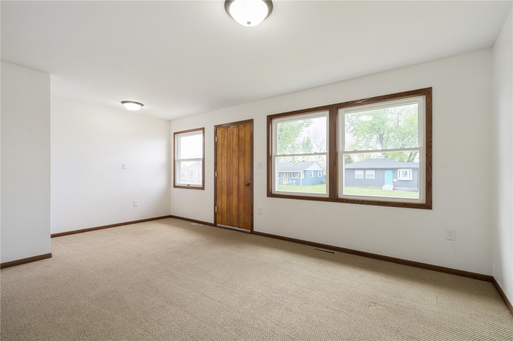 4747 F Avenue NE Cedar Rapids IA 52402