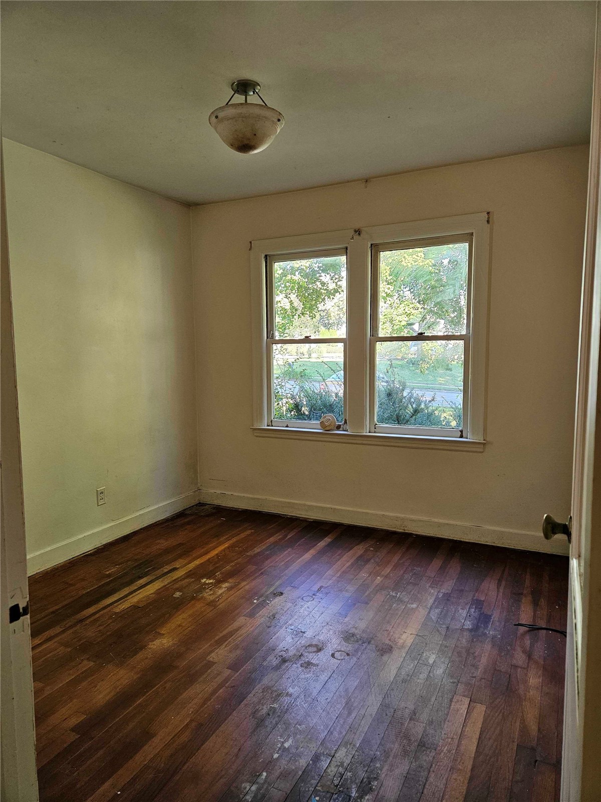 616 10th Avenue Coralville IA 52241
