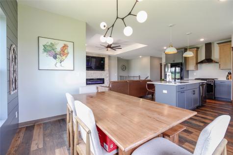 1529 3rd Street SW Mt Vernon IA 52314