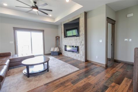 1529 3rd Street SW Mt Vernon IA 52314