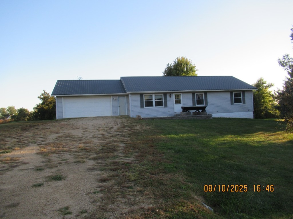 303 W Broadway Street Stanwood IA 52337
