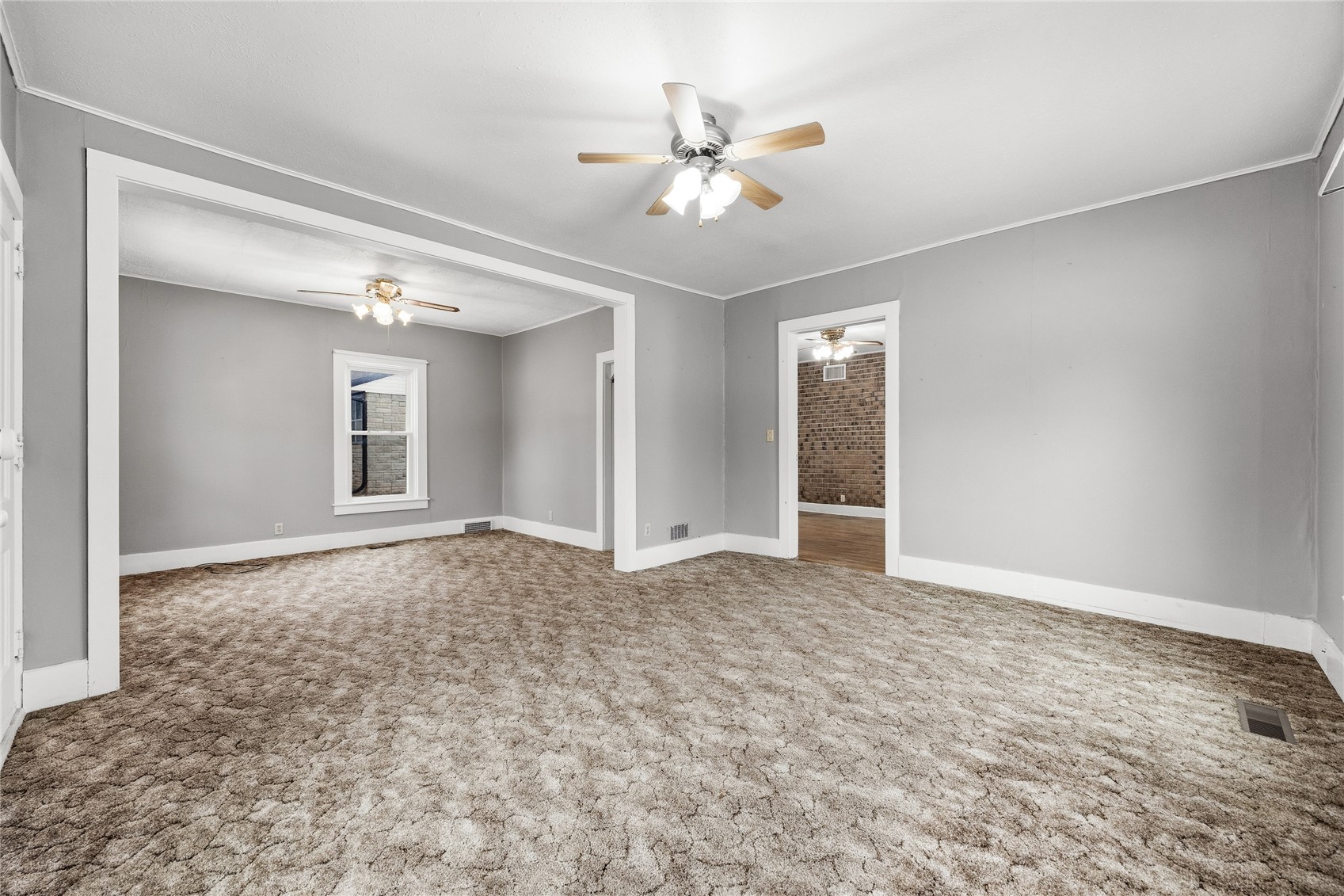 316 1st Avenue SE Mt Vernon IA 52314