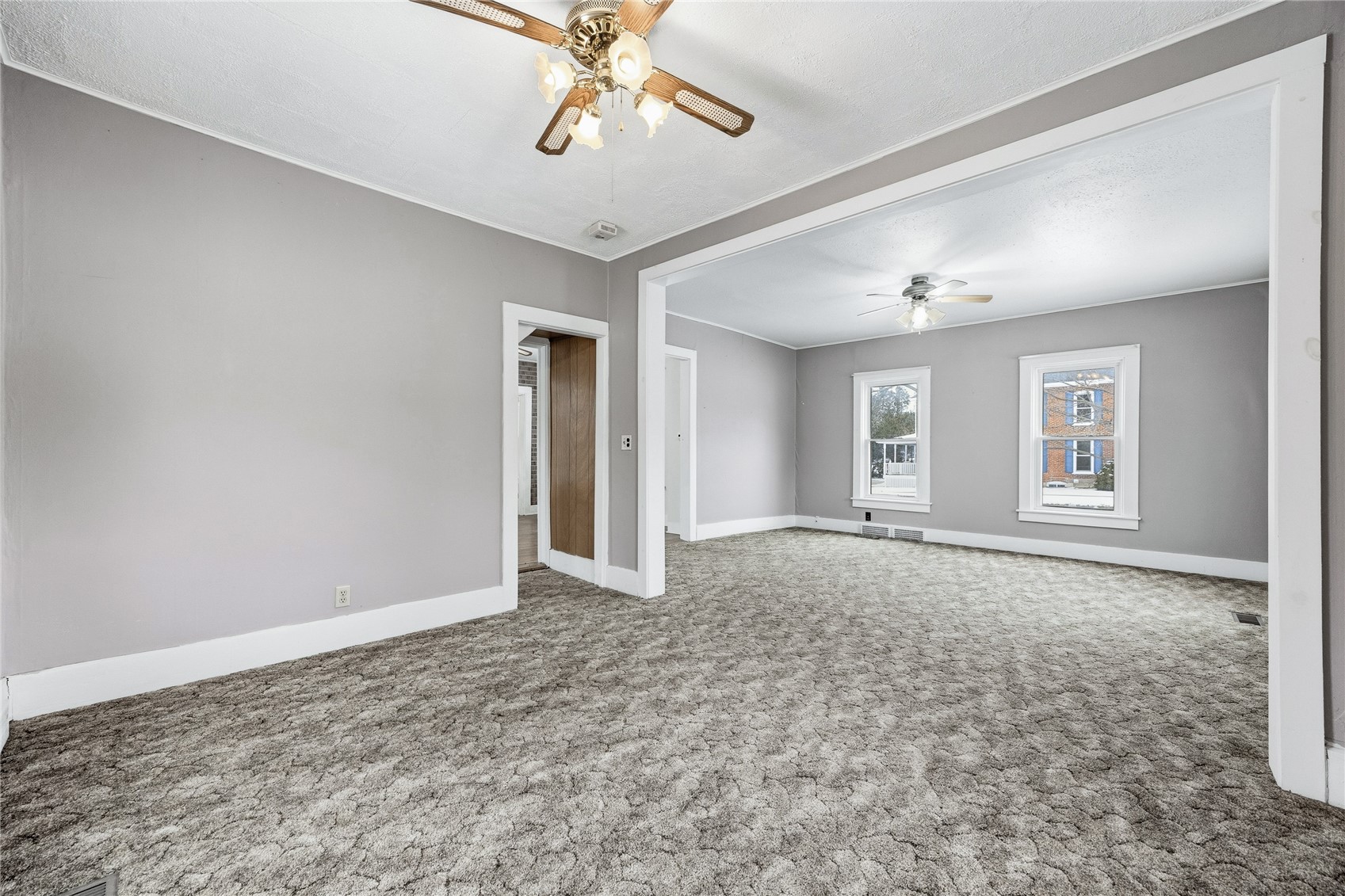 316 1st Avenue SE Mt Vernon IA 52314