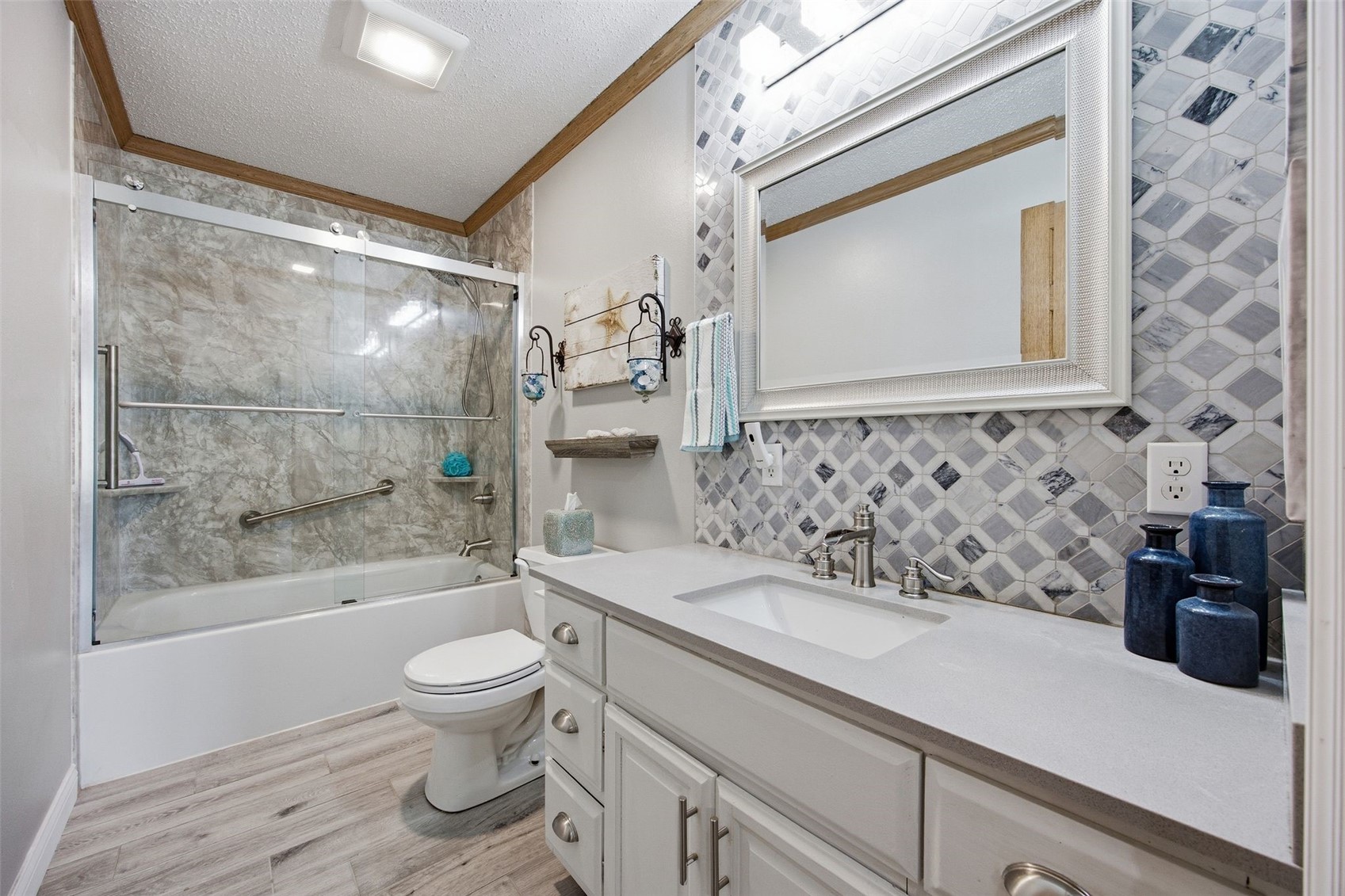 1520 Ranmar Court Ely IA 52227