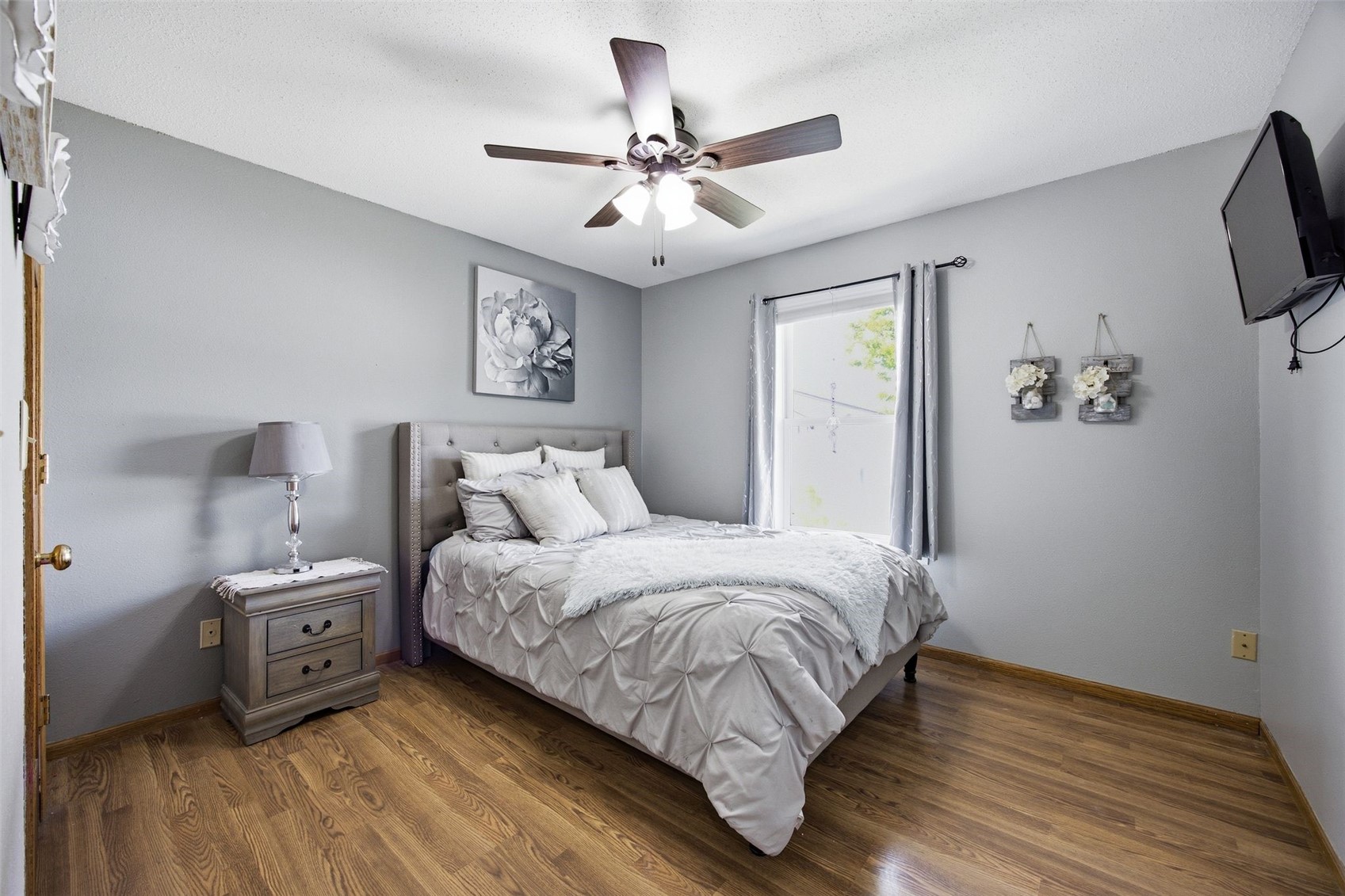 1520 Ranmar Court Ely IA 52227