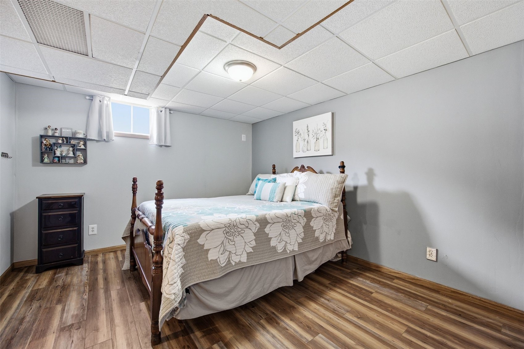 1520 Ranmar Court Ely IA 52227