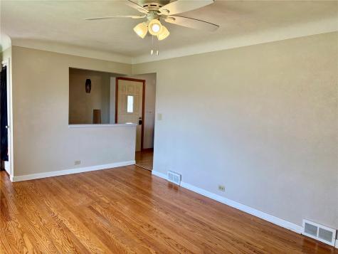 2604 E Avenue NW Cedar Rapids IA 52405