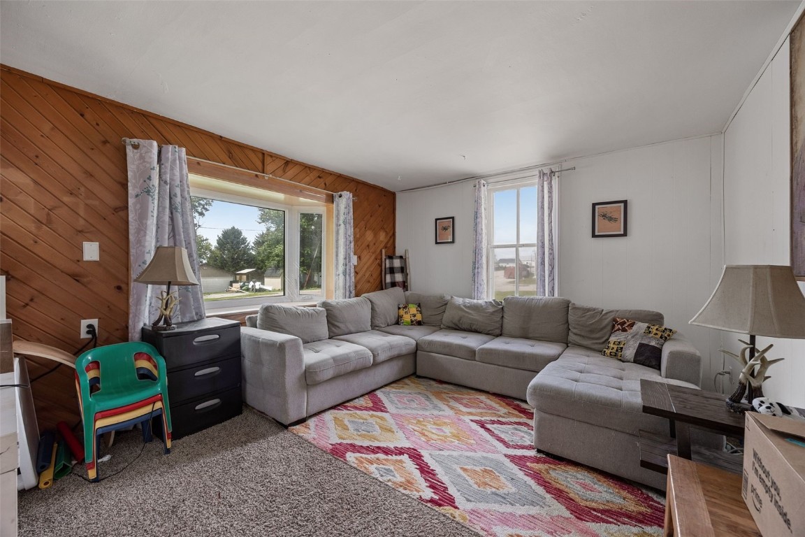110 26th Avenue Watkins IA 52354