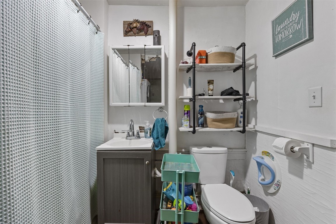 110 26th Avenue Watkins IA 52354