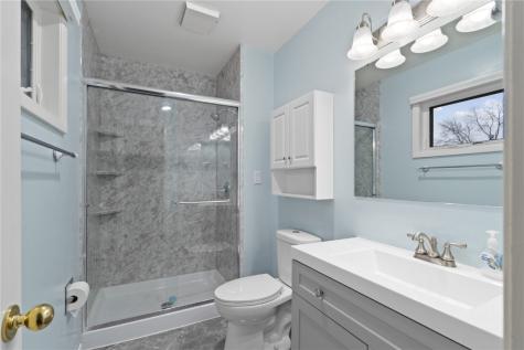 358 Eastland Drive SE Cedar Rapids IA 52403