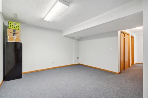 3995 Willowbrook Drive Marion IA 52302