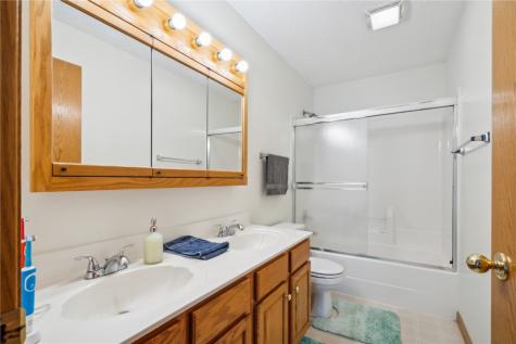 3995 Willowbrook Drive Marion IA 52302