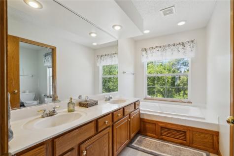 3995 Willowbrook Drive Marion IA 52302