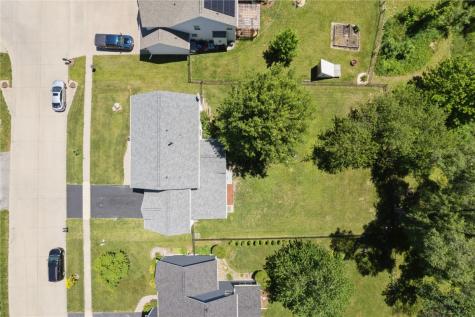 3995 Willowbrook Drive Marion IA 52302