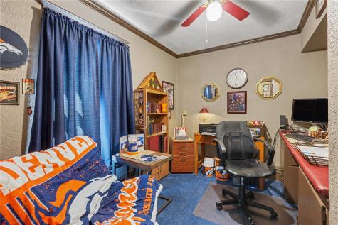 811 F Avenue NW Cedar Rapids IA 52405